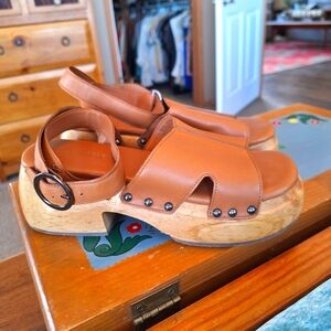 Free People Open Toe NWOT Wooden Clogs